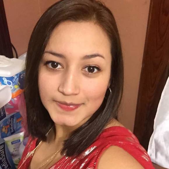 Meet your Posher, Ingrid edaligia - Picture 1 of 1